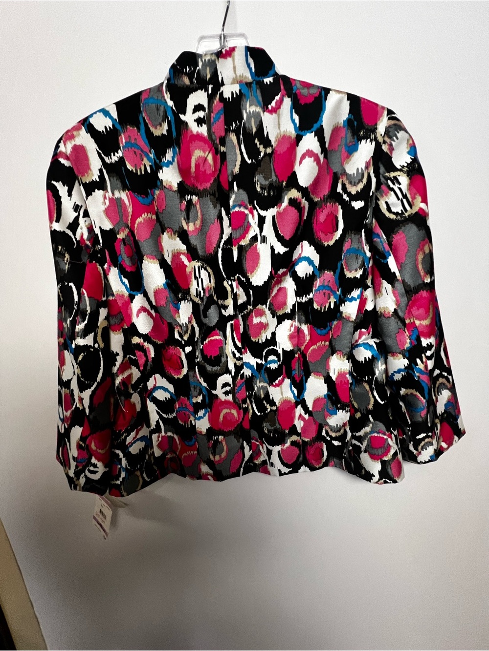 KASPER MULTICOLOR OPEN FRONT PRINTED BLAZER PINK/WHITE/BLACK/BLUE BLACK LINING - Picture 2 of 12